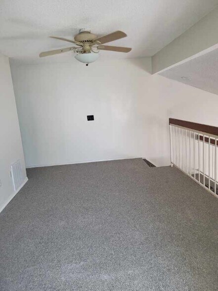 Building Photo - 149 Northshore Cir