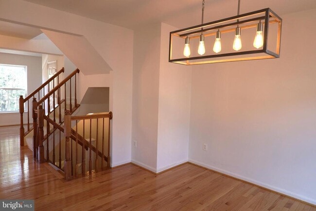 Building Photo - 6401 Lureta Ann Ln