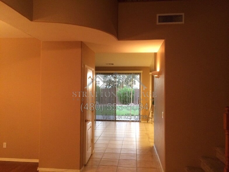 Building Photo - 2180 S Holguin Way