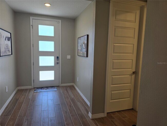 Building Photo - 2309 Citrus Bloom Dr