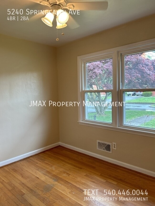 Building Photo - 5240 Springlawn Avenue