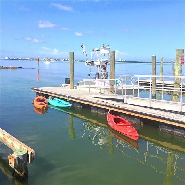 Building Photo - 2001 World Pkwy Blvd