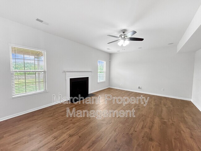 Building Photo - 47 Granite Ln