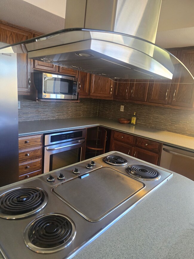 Building Photo - 4336 E Pearce Rd