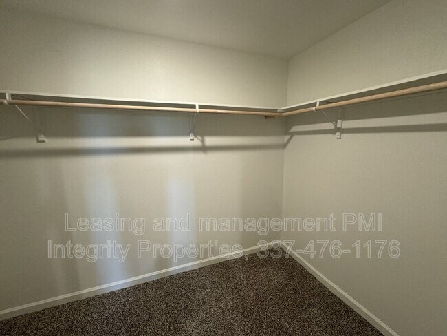 Building Photo - 116 Romain Picard Dr