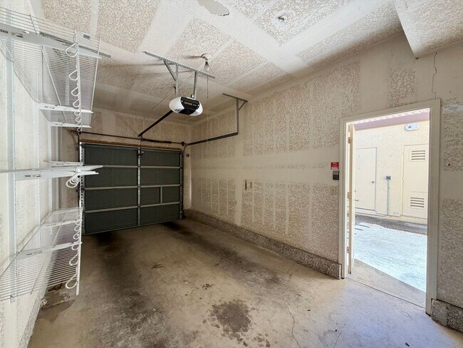 Building Photo - 3 Bedroom Condo in the Highly Desirable Fountain Grove 55+ Gated Community North Napa