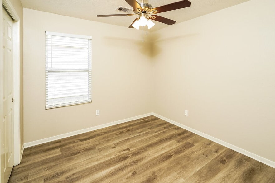 Building Photo - 16924 Tableland Trail