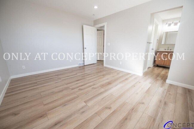 Building Photo - 3733 S 5080 W