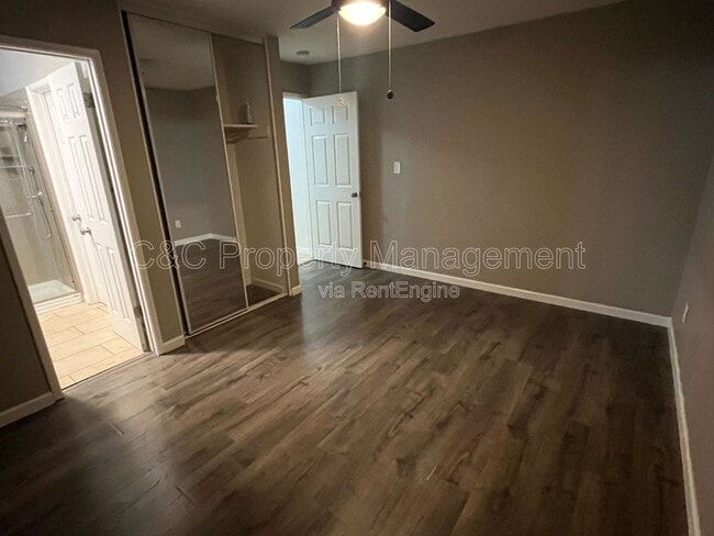 Building Photo - 212 Derecho Way