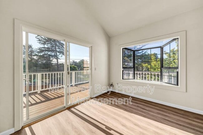 Building Photo - 415 Palo Verde Ave