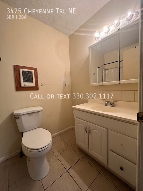 Building Photo - Three bedroom duplex for rent - Lake LSD