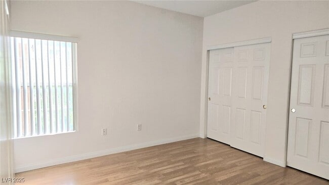 Building Photo - 830 Carnegie St