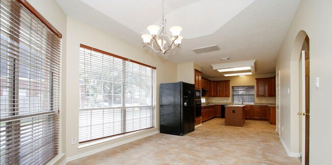 Building Photo - 15710 Cascading Brook Way