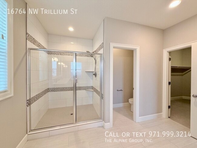 Building Photo - 16764 NW Trillium St