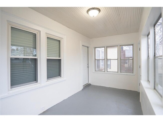 Building Photo - 3547 N Girard Ave