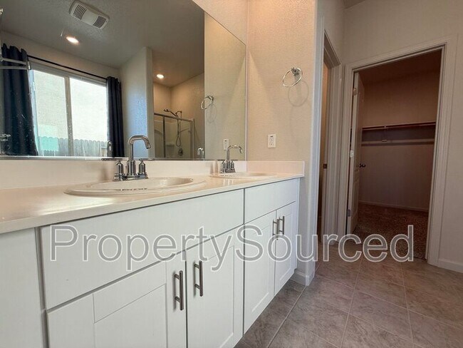 Building Photo - 1936 Suisun Ave