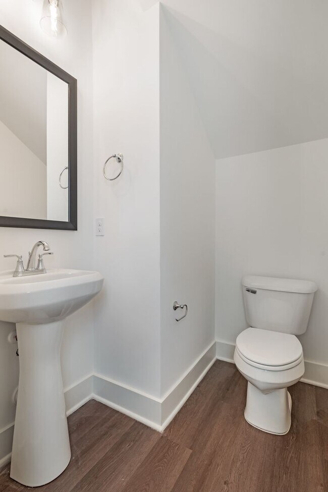 Building Photo - 109 Huntley Knl Dr