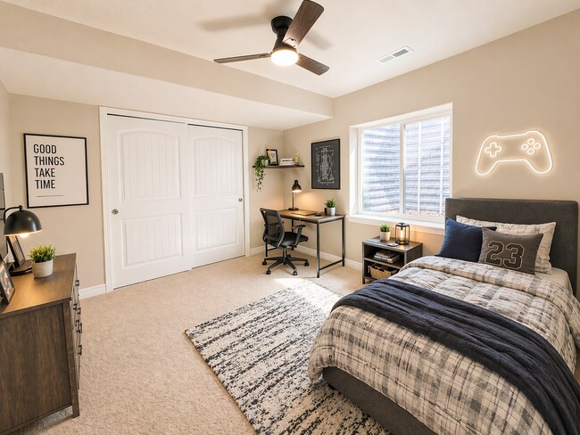 Building Photo - Stunning 5 Bedroom Ranch Home in Lorson Ranch!