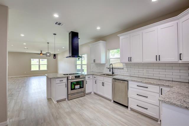 Building Photo - 5116 Bonnell Ave