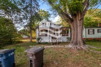 Building Photo - 536 Hickory Ave