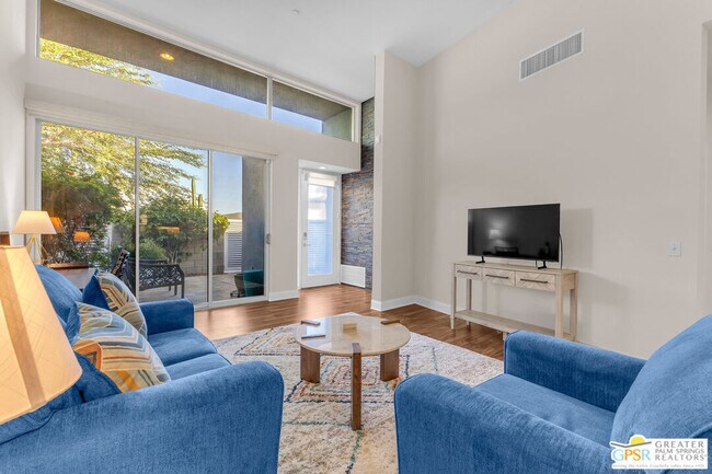 Building Photo - 3657 Quiet Side St