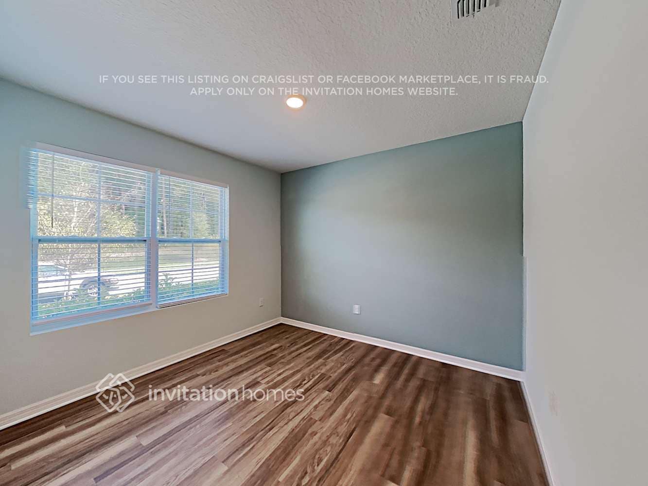 Building Photo - 238 Duke Dr