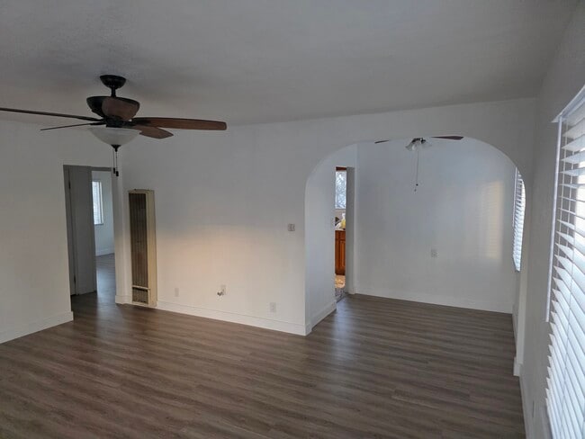 Building Photo - 2136 Del Amo Blvd