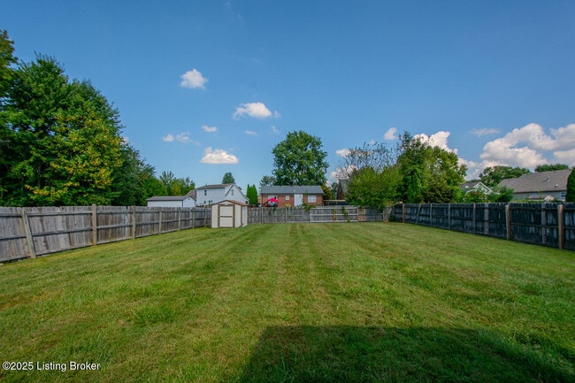 Building Photo - 6305 Leisure Ln