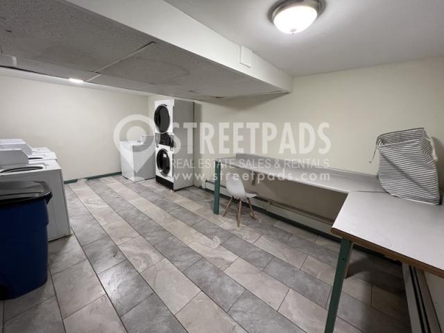 Building Photo - 1 bedroom in Boston MA 02120