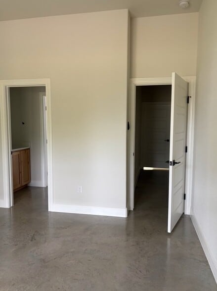 Building Photo - 125 Waianae Ct