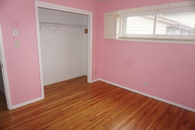 Building Photo - 5670 W 51st Ave