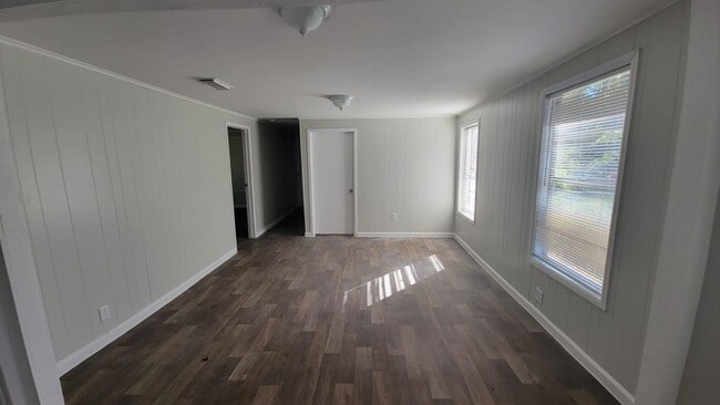 Building Photo - Nice property in Bolivar St, Vidor