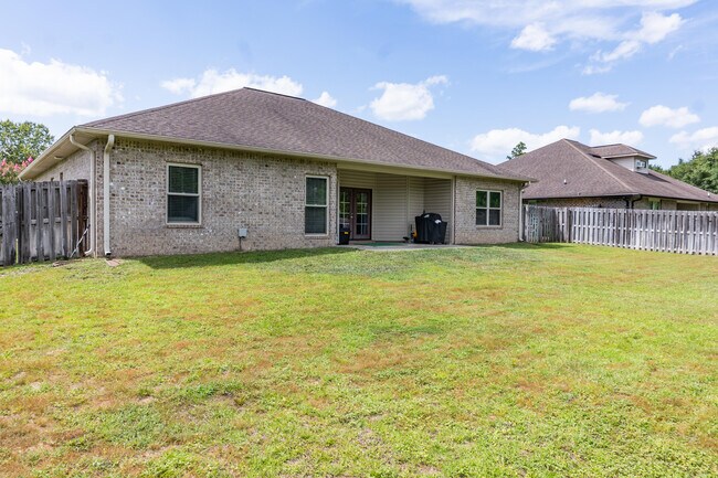 Building Photo - 4517 Beth Cir