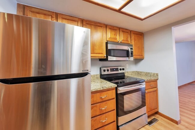 Building Photo - Fantastic 4 Bed 3.5 Bath in Aurora!