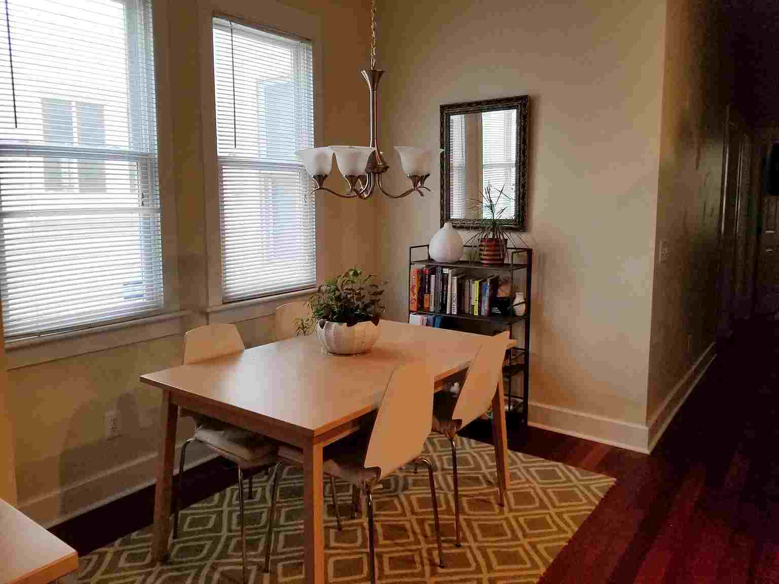 Building Photo - 245 Rutledge Ave