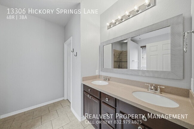 Building Photo - 13306 Hickory Springs Ln