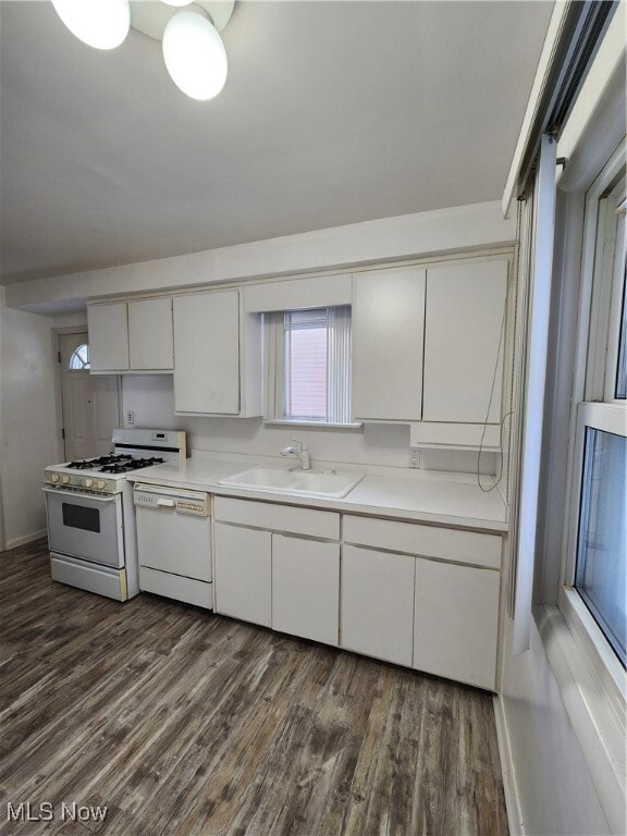 Building Photo - 4385 Greenway Rd