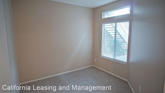 Building Photo - 23963 Arroyo Park Dr