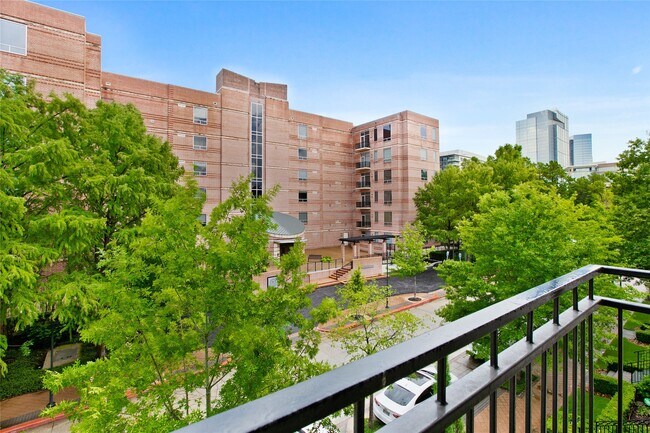 Building Photo - 4 Waterway Ct