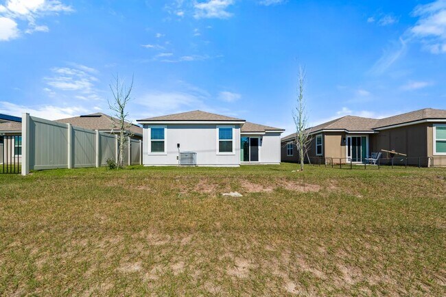 Building Photo - 86186 Mainline Rd