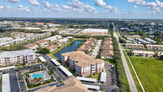 Building Photo - 11701 Pasetto Ln