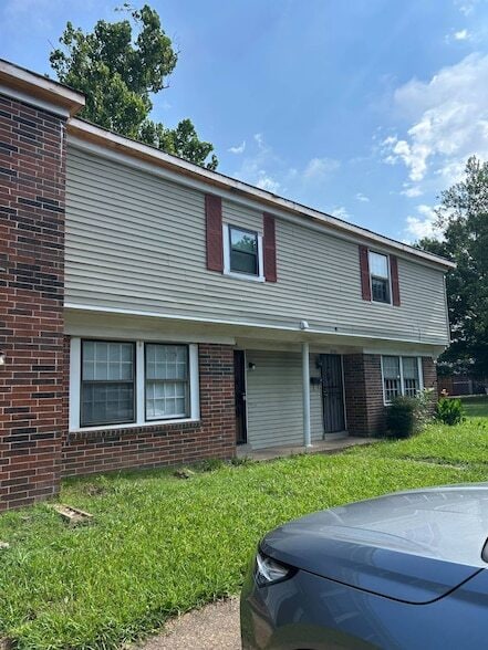Building Photo - 3748 Cambridge Station Dr