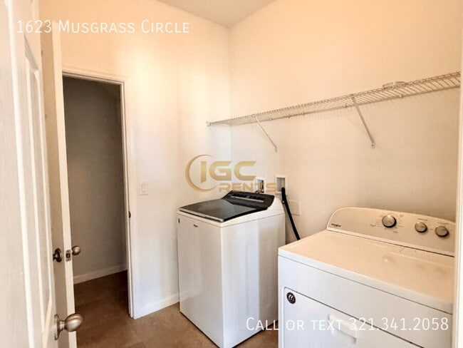 Building Photo - 1623 Musgrass Cir