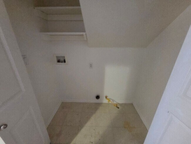 Building Photo - 3+3 condo at Orbella in Oxnard - Close to Beaches and Channel Islands Harbor