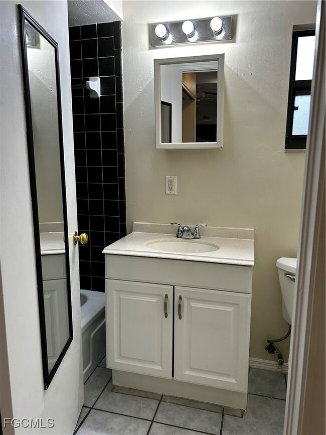 Building Photo - 229 Hancock Bridge Pkwy