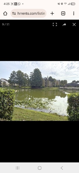 Building Photo - 1940 Lake Atriums Cir