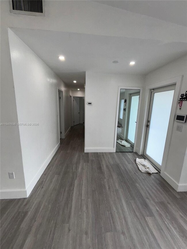 Building Photo - 11105 SW 156th Terrace