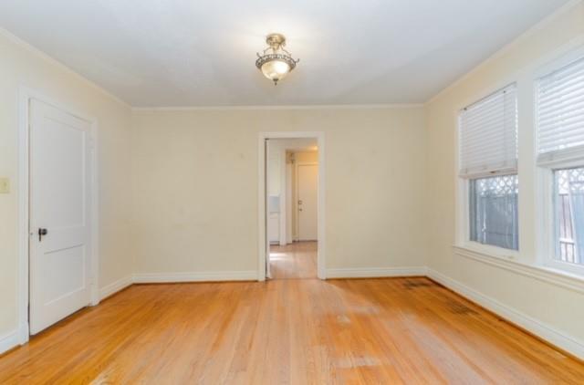Building Photo - 819 Clermont Ave
