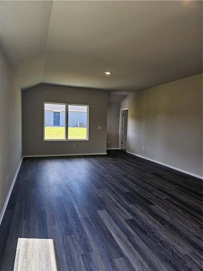 Building Photo - ***2508 E. Jan Street***