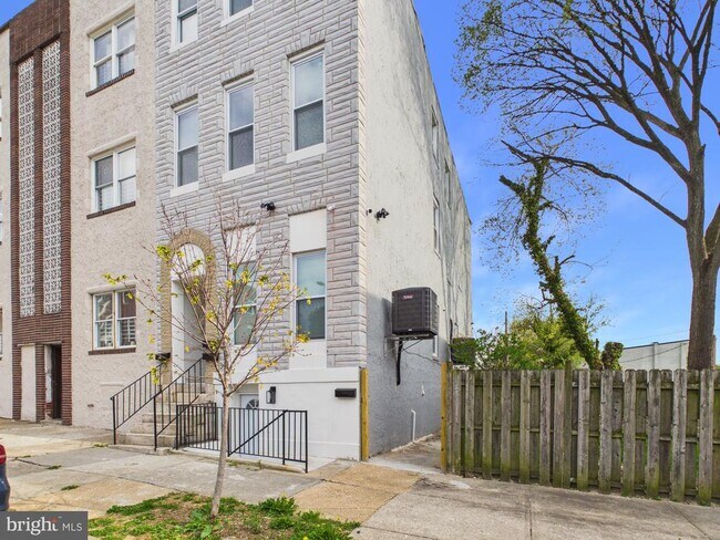 Building Photo - 1315 Harlem Ave